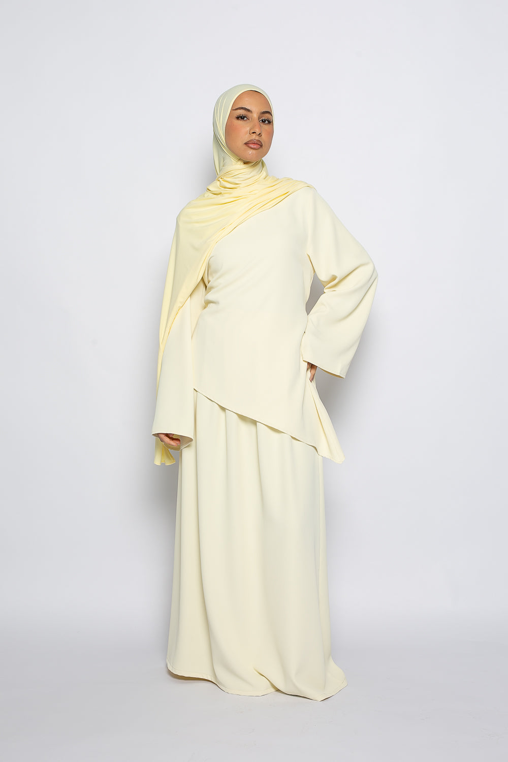 Ensemble jupe printemps été jaune coupe asymétrique pour femme musulmane