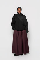 Boutique hijab pour femme prêt à porter. Marque Chic and Modesty. Jupe longue de mi saison pour femme modeste