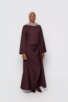 Collection de robe longue habillée modeste pour femme musulmane. Boutique hijab moderne.