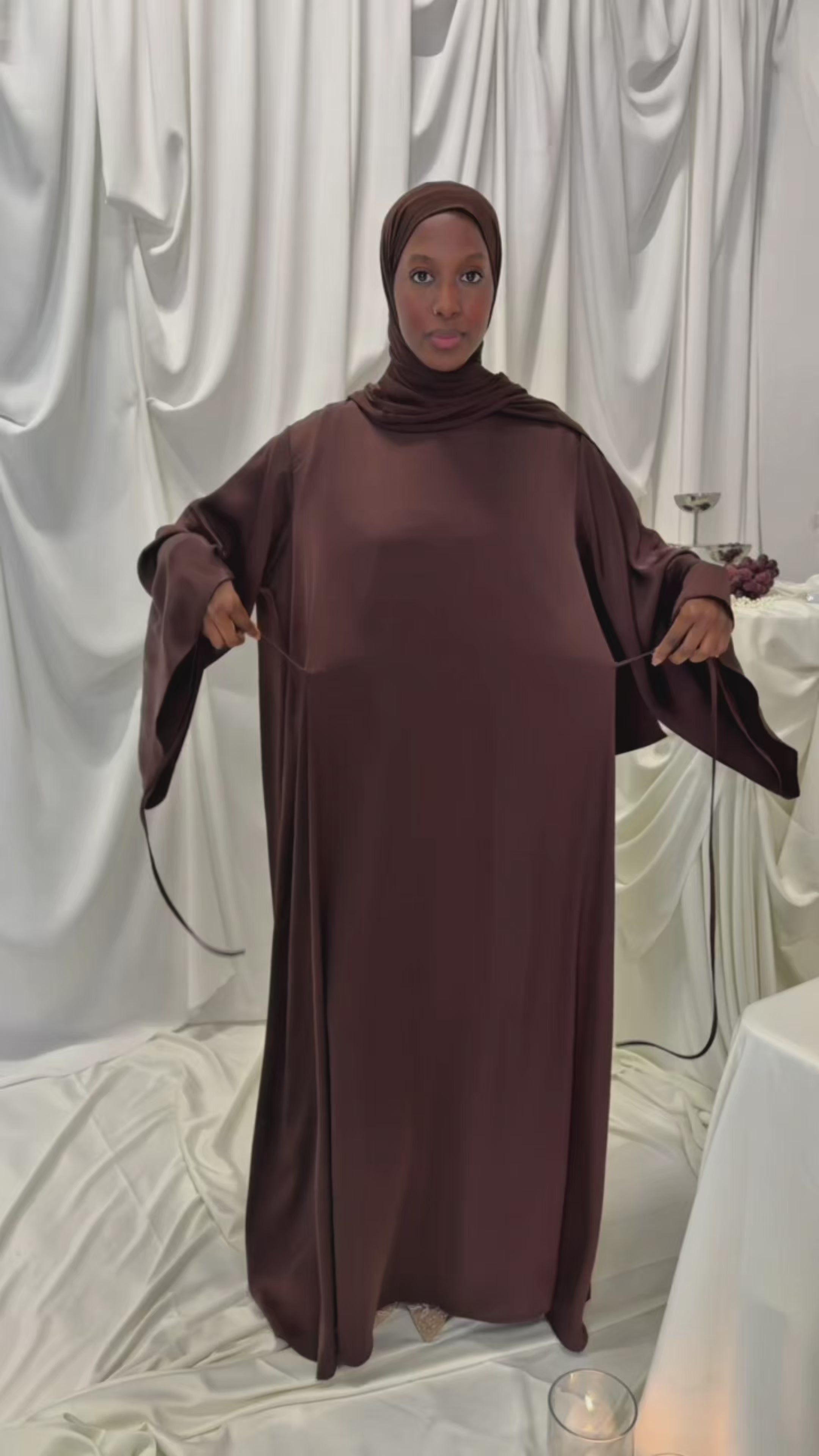Robe abaya à nouer collection ramadan 2026